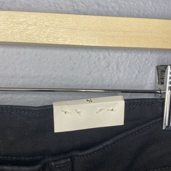 NWT New Free Assembly Black High Rise Skinny Jeans Size 14 - Picture 4 of 12